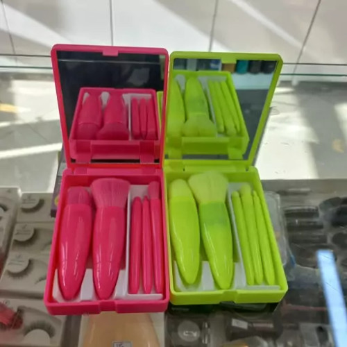 ست براش 5 تیکه جعبه ای اینه دار سرخابی و فسفری